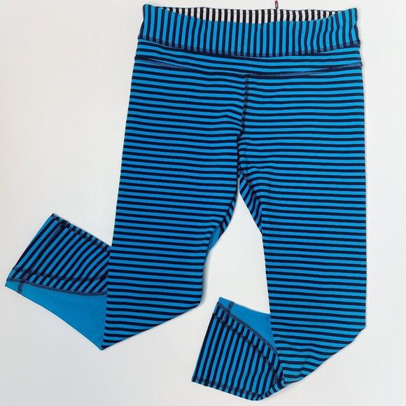 Lululemon Seawheeze Run Inspire Crop II W6F67S Striped Capri Leggings Size 6 - Picture 2 of 13